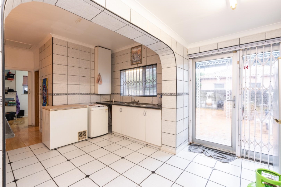 4 Bedroom Property for Sale in Brooklyn Western Cape